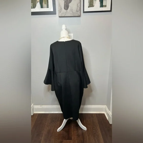 Women’s Dress (Elloquii Flare Sleeve Scuba Dress) - Picture 3 of 3